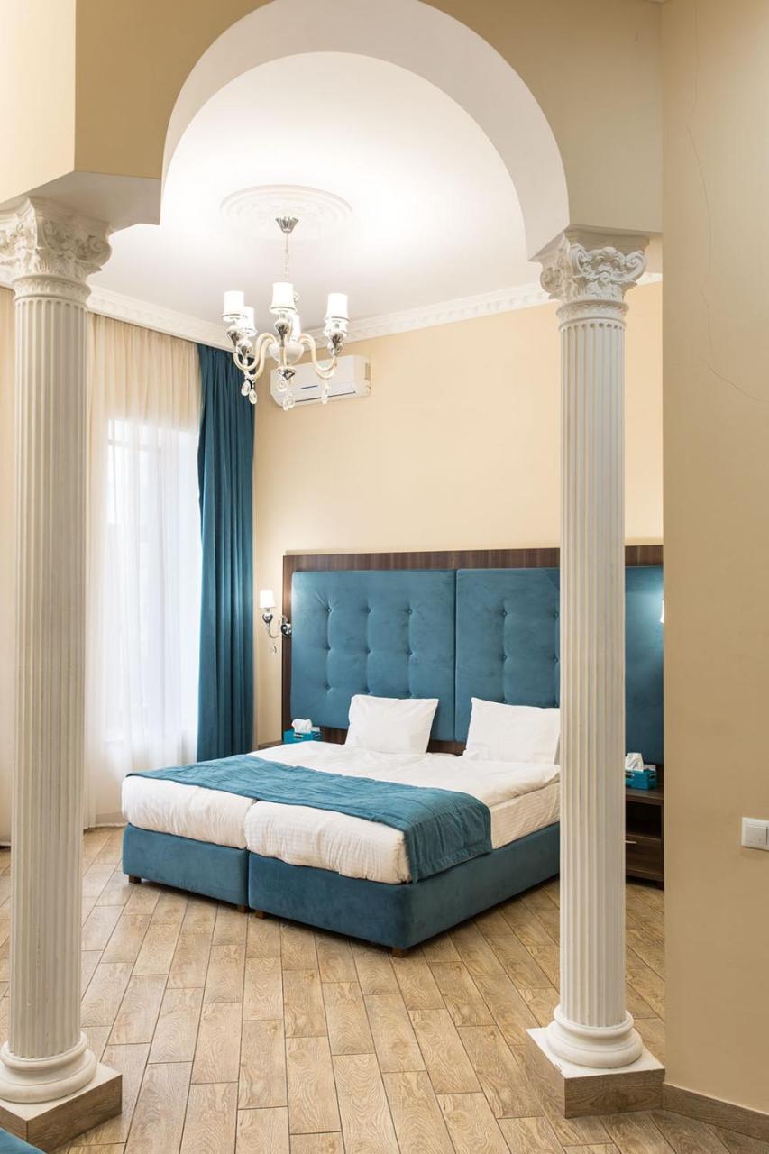 Hotel Baron Odessa Buitenkant foto