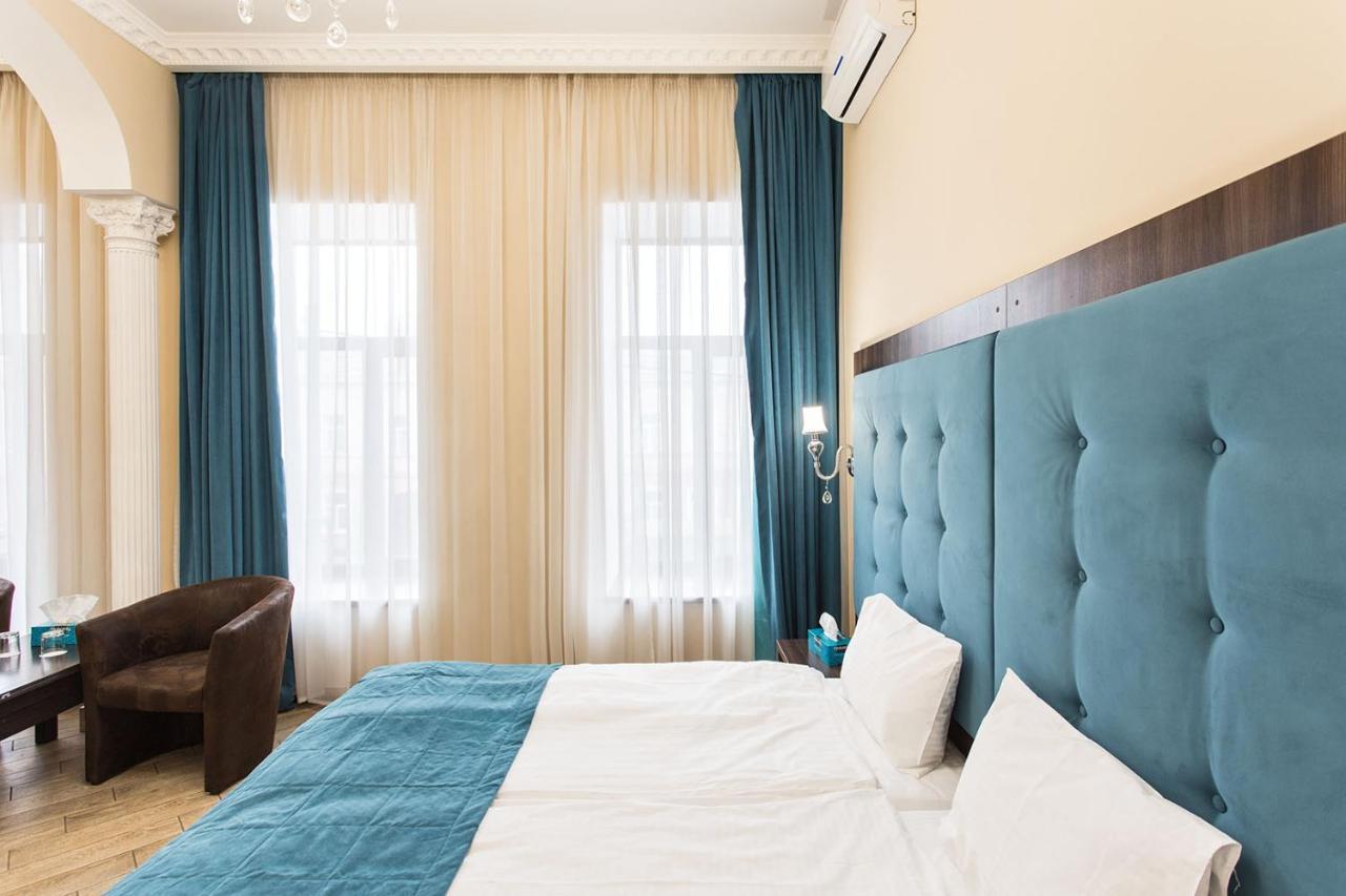 Hotel Baron Odessa Buitenkant foto
