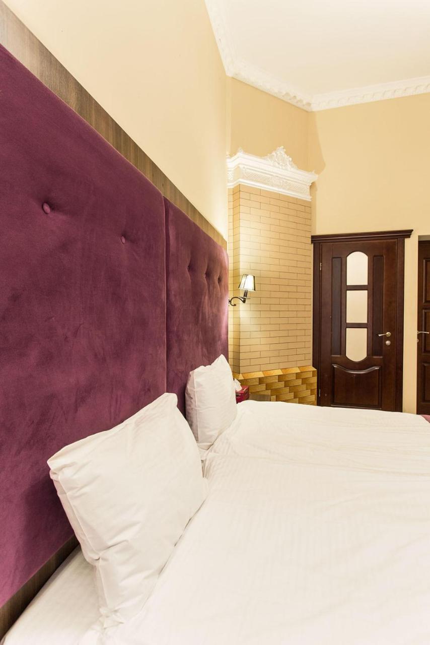 Hotel Baron Odessa Buitenkant foto