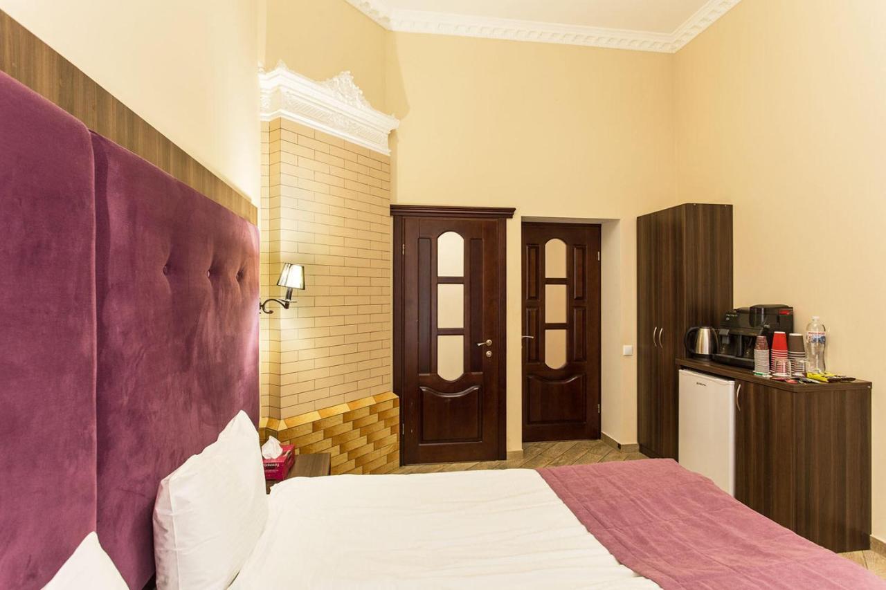 Hotel Baron Odessa Buitenkant foto