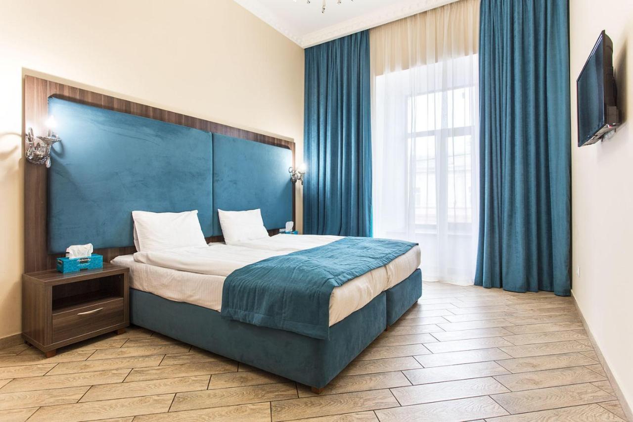 Hotel Baron Odessa Buitenkant foto